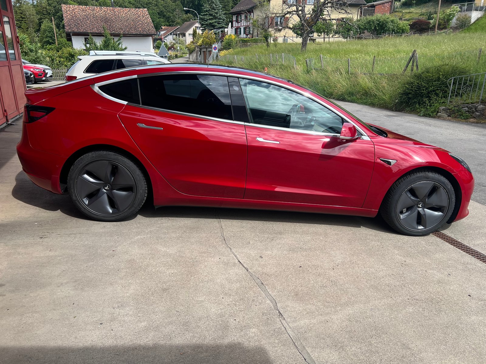 TESLA Model 3 Long Range Dual Motor AWD, Elektro, Occasion / Gebraucht, Automatik - 7