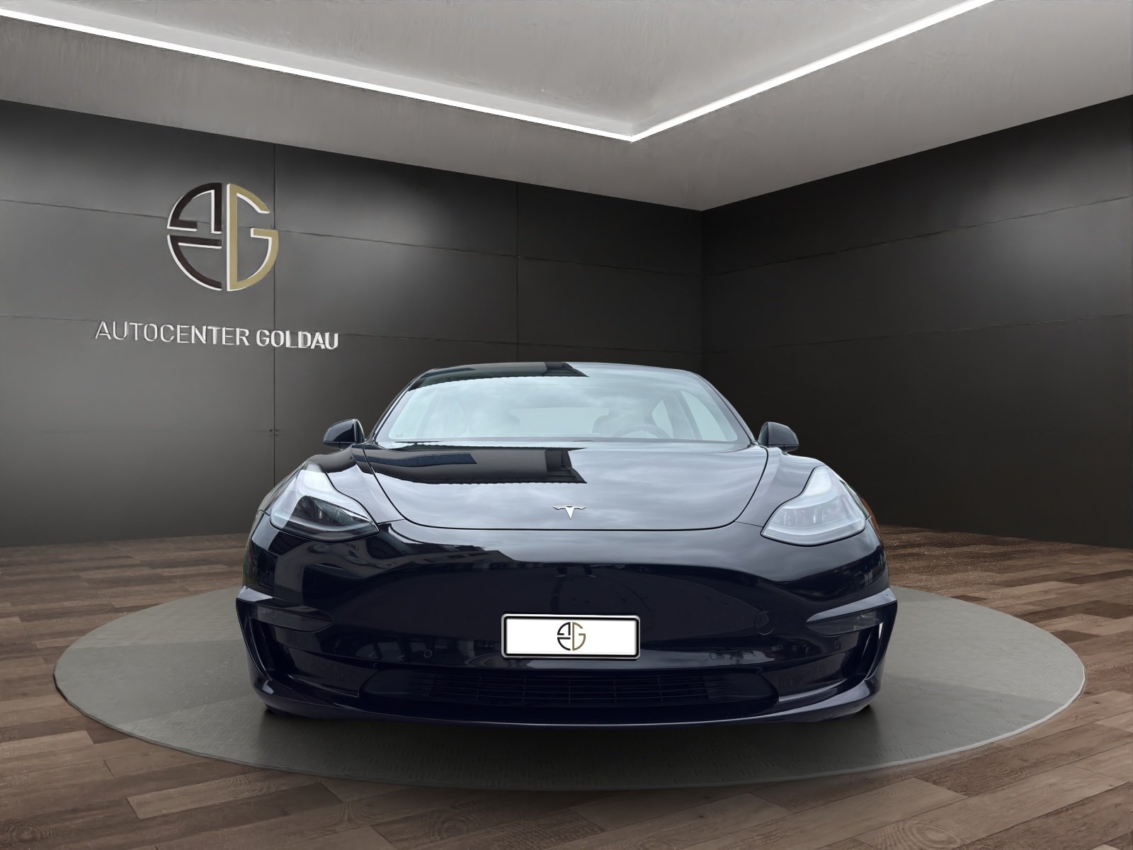 TESLA Model 3 Performance Dual Motor AWD Batterie 86 und 2 J, Elektro, Occasion / Gebraucht, Automatik - 7