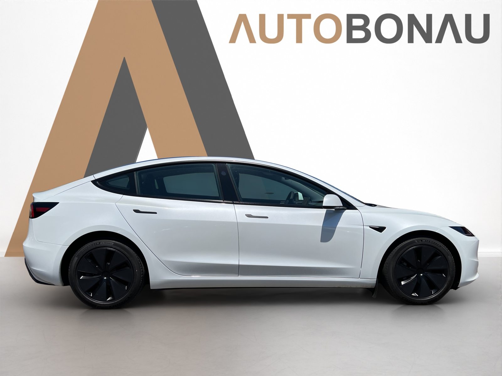 TESLA Model 3 Long Range D, Electric, Second hand / Used, Automatic - 6
