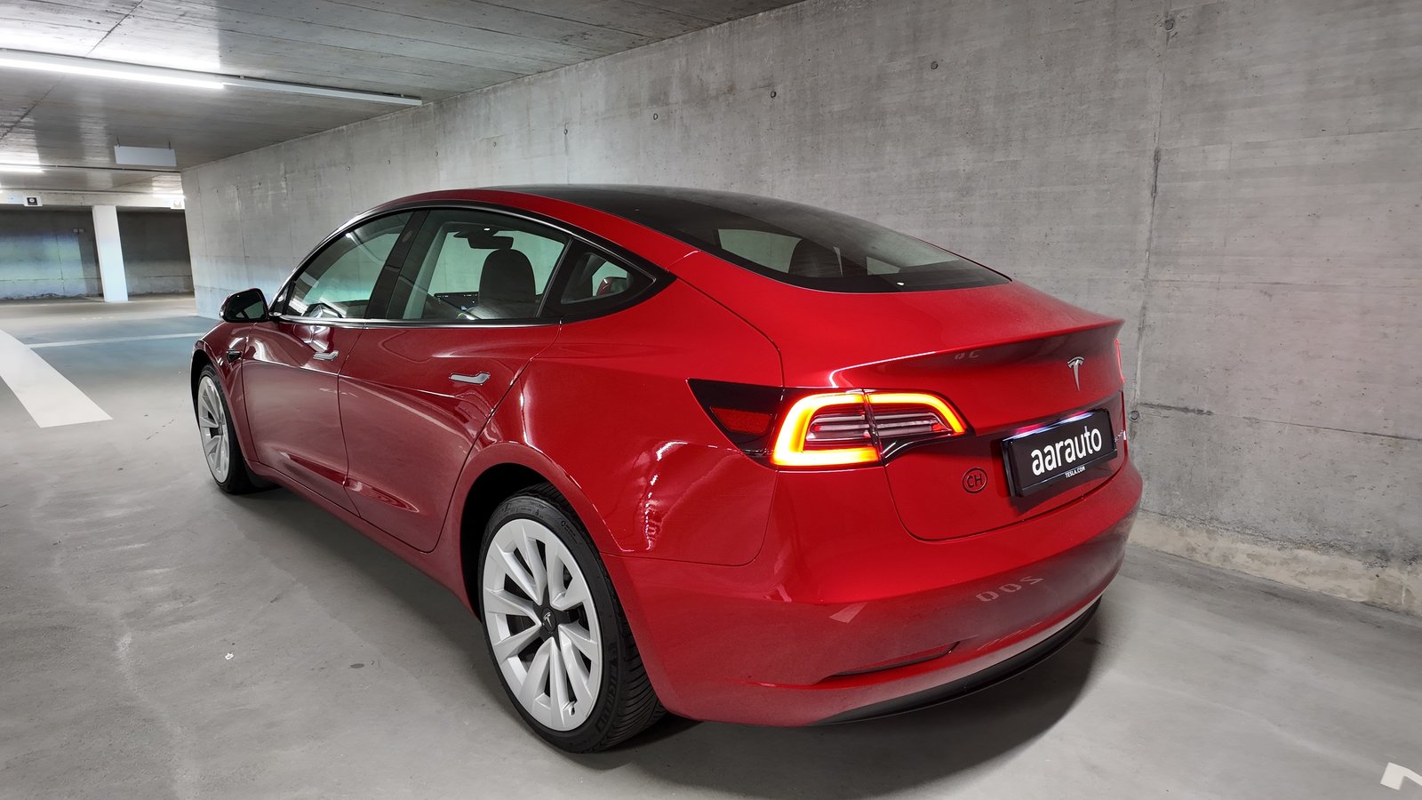 TESLA Model 3 Long Range Dual Motor AWD, Electric, Second hand / Used, Automatic - 2