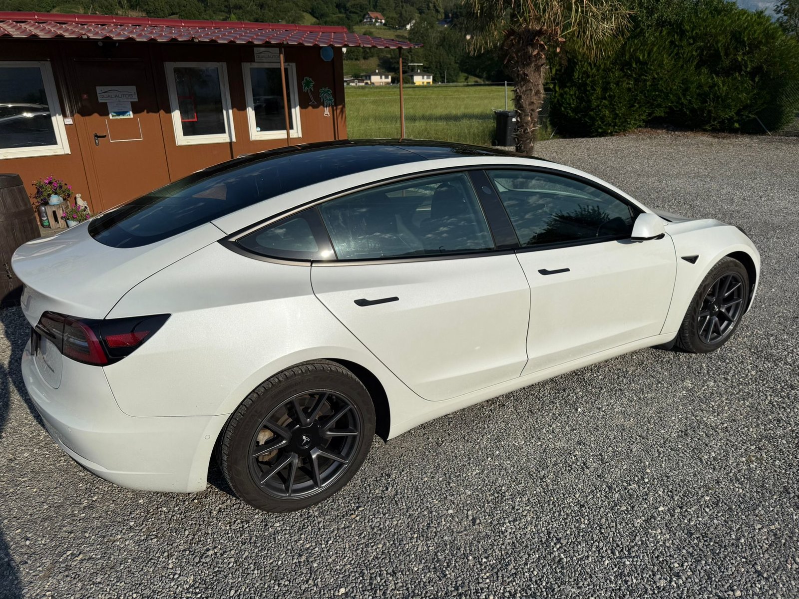 TESLA Model 3 AWD RefreshWärmepump, Electric, Second hand / Used, Automatic - 2