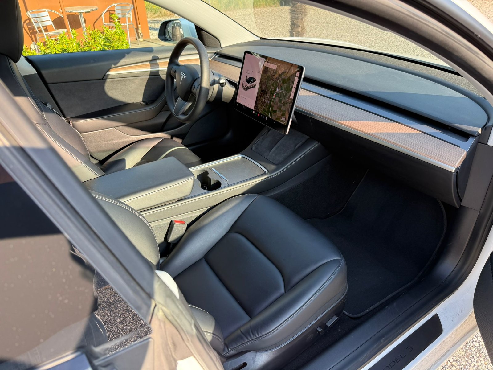 TESLA Model 3 AWD RefreshWärmepump, Electric, Second hand / Used, Automatic - 5