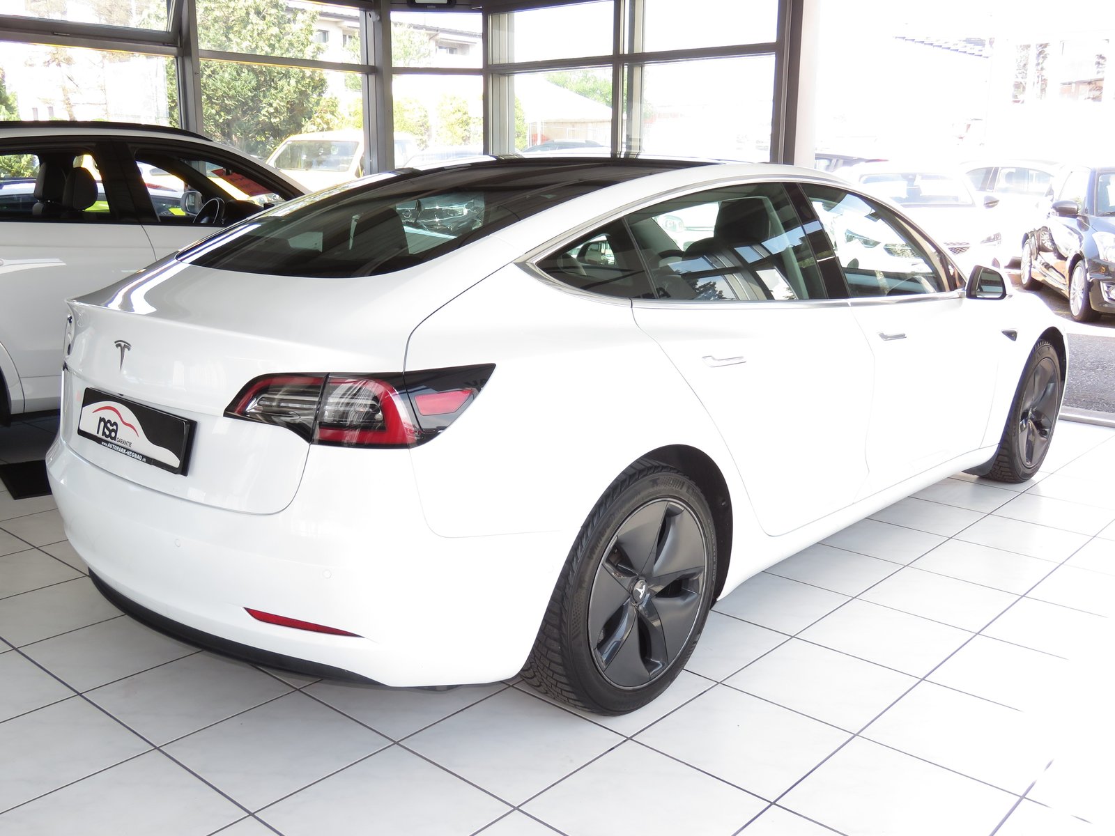 TESLA Model 3, Électrique, Occasion / Utilisé, Automatique - 4