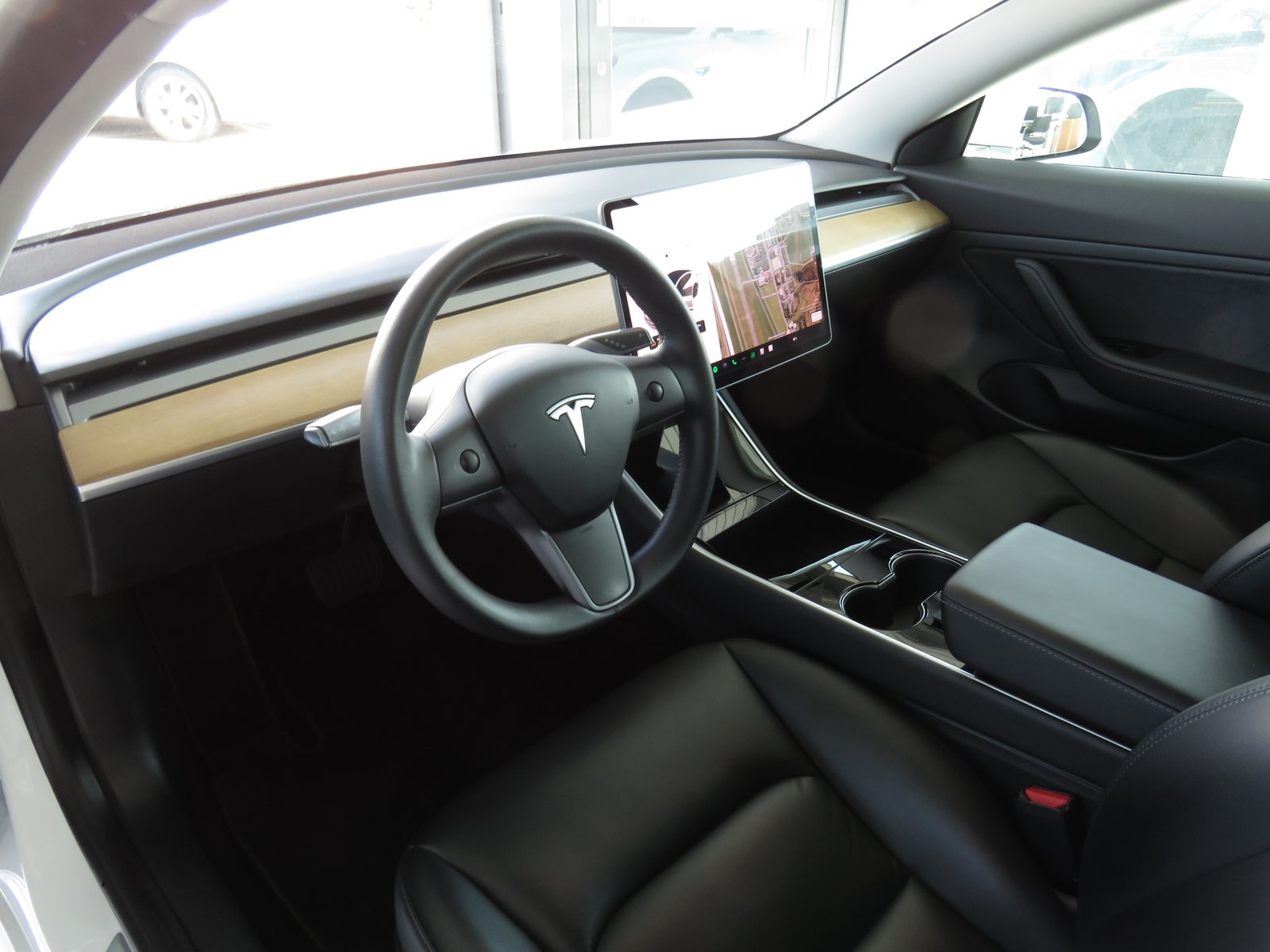 TESLA Model 3, Électrique, Occasion / Utilisé, Automatique - 7