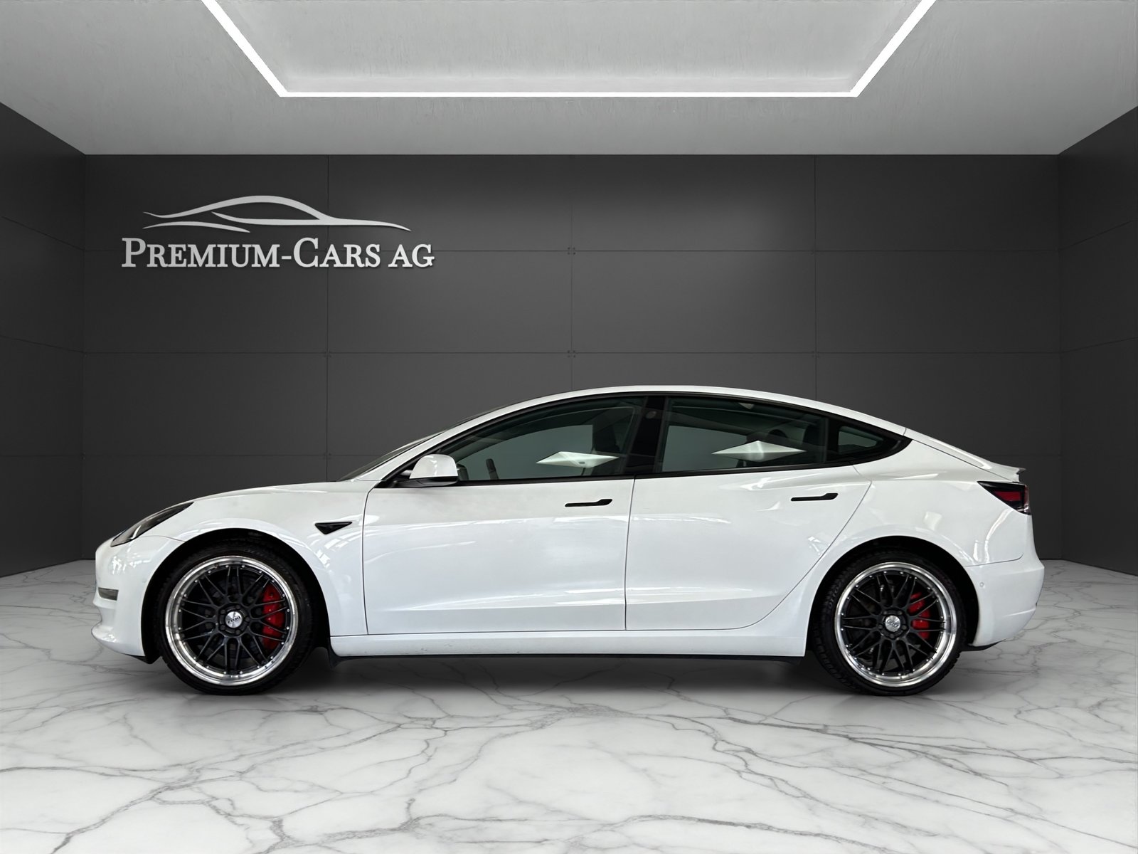 TESLA Model 3 Performance Dual Motor AWD