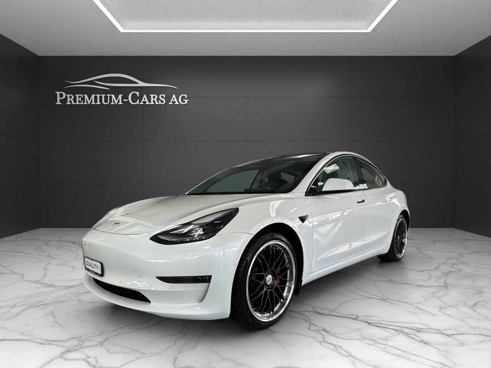 TESLA Model 3 Performance Dual Motor AWD, Electric, Second hand / Used, Automatic - 2