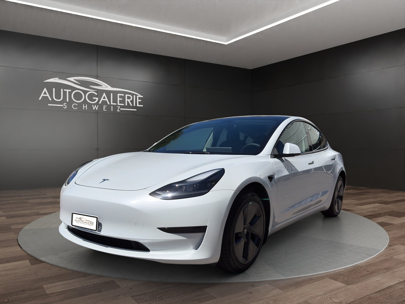 TESLA Model 3 CH Fahrzeug Erstbesitz TOP Gepflegt Enhanc