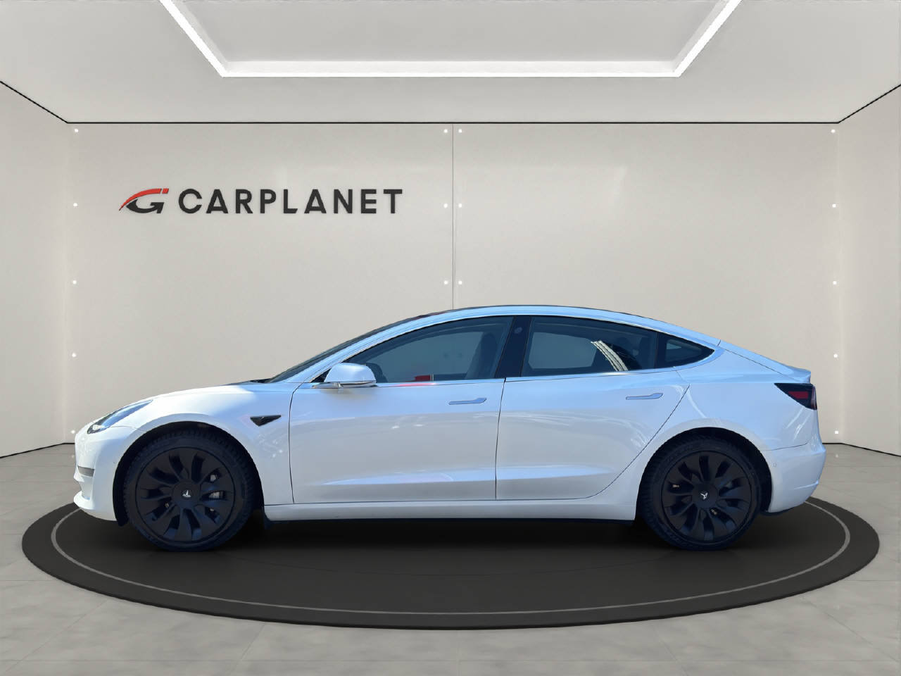 TESLA Model 3 Long Range Dual Motor, Electric, Second hand / Used, Automatic - 2