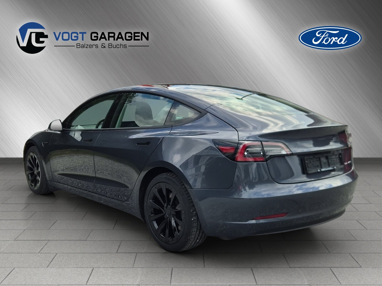 TESLA Model 3 Long Range Dual Motor, Electric, Second hand / Used, Automatic - 4