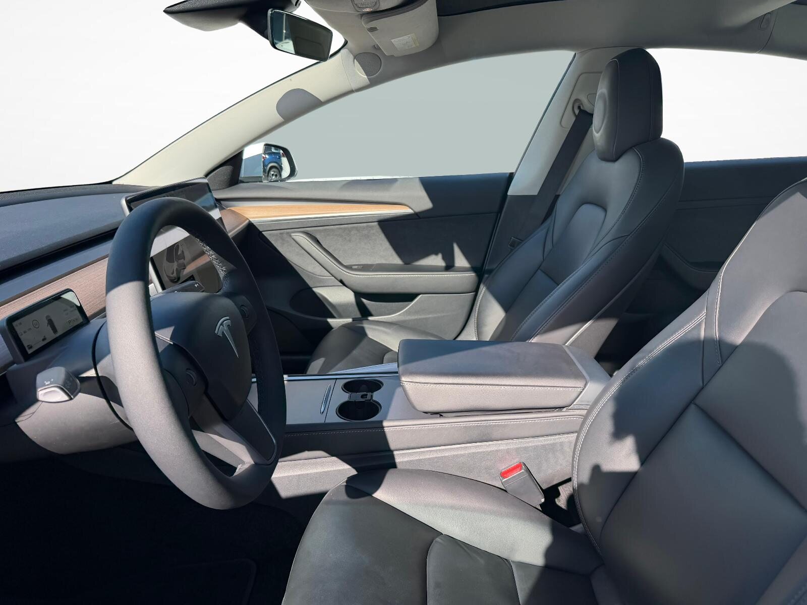 TESLA Model 3 Long Range D, Electric, Second hand / Used, Automatic - 2