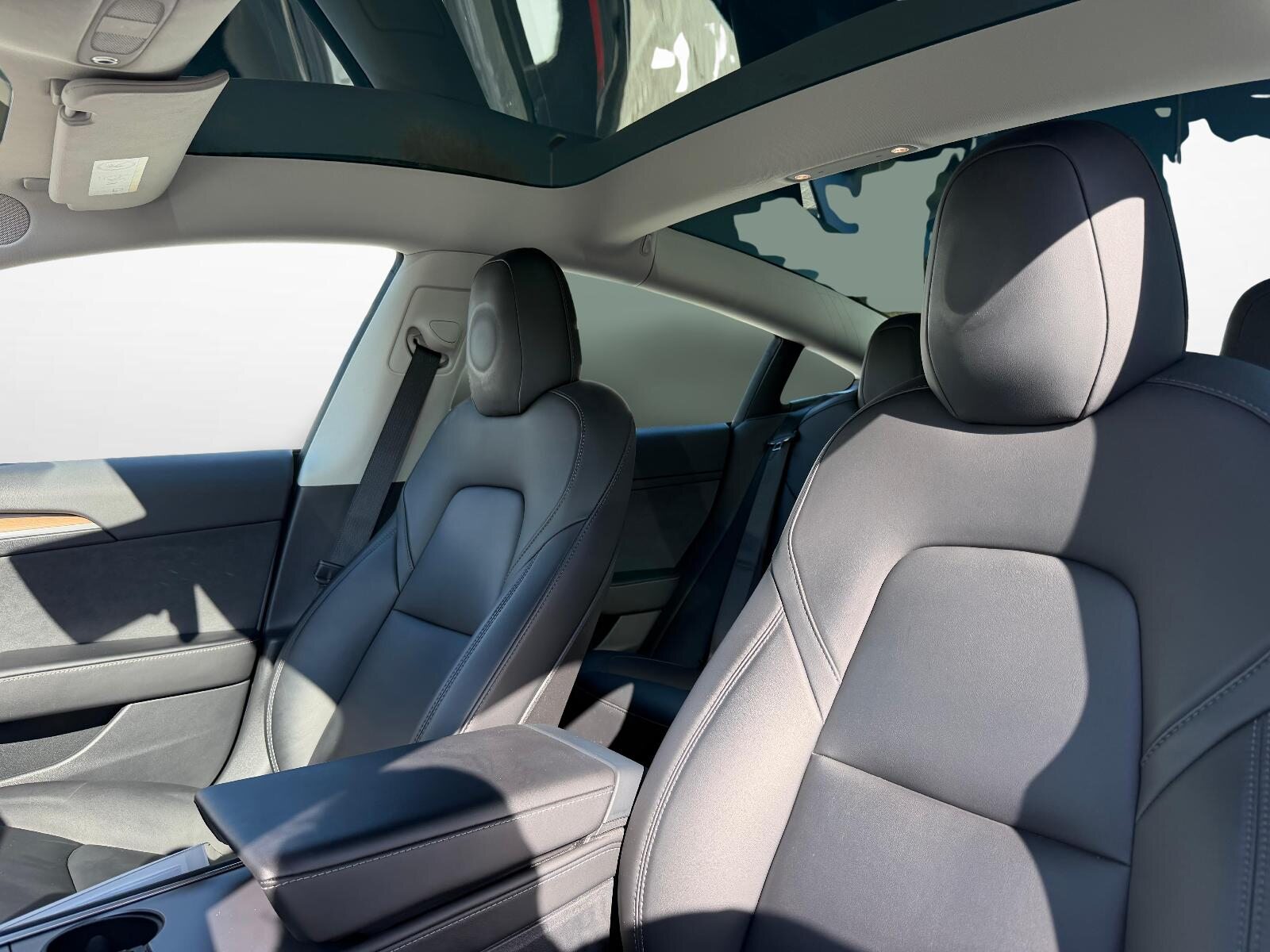 TESLA Model 3 Long Range D, Electric, Second hand / Used, Automatic - 4