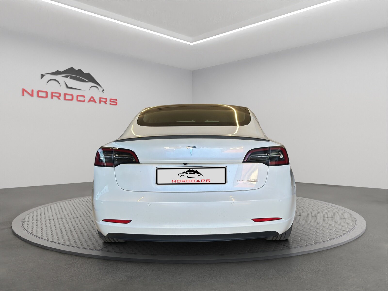 TESLA Model 3 Performance Dual Motor AWD, Électrique, Occasion / Utilisé, Automatique - 4