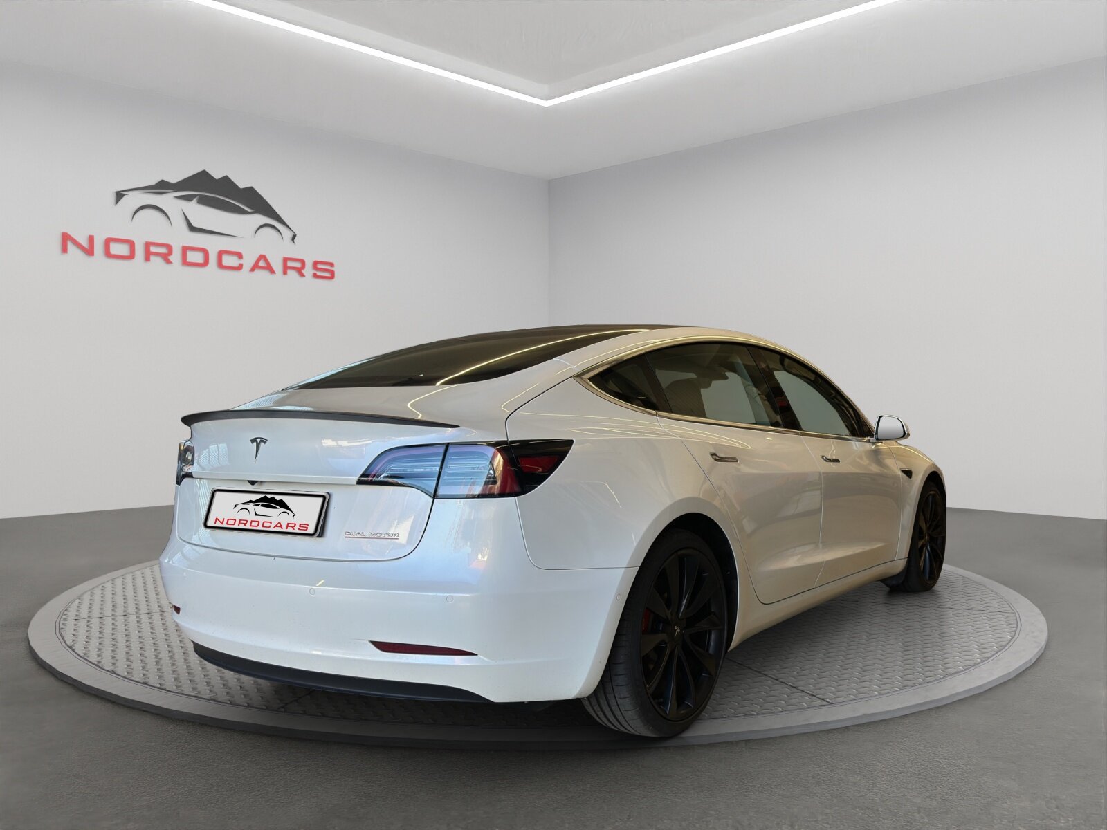 TESLA Model 3 Performance Dual Motor AWD, Électrique, Occasion / Utilisé, Automatique - 5