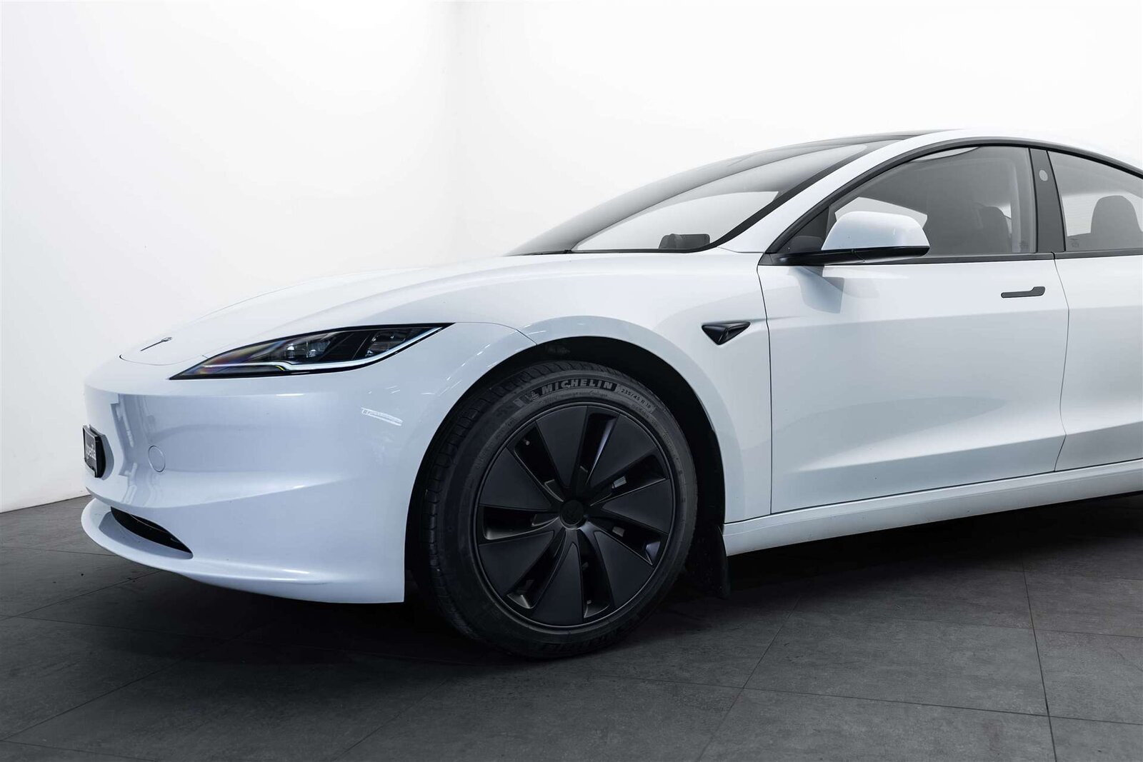 TESLA Model 3 NEW Long Range Dual Motor AWD, Elettrica, Occasioni / Usate, Automatico - 2