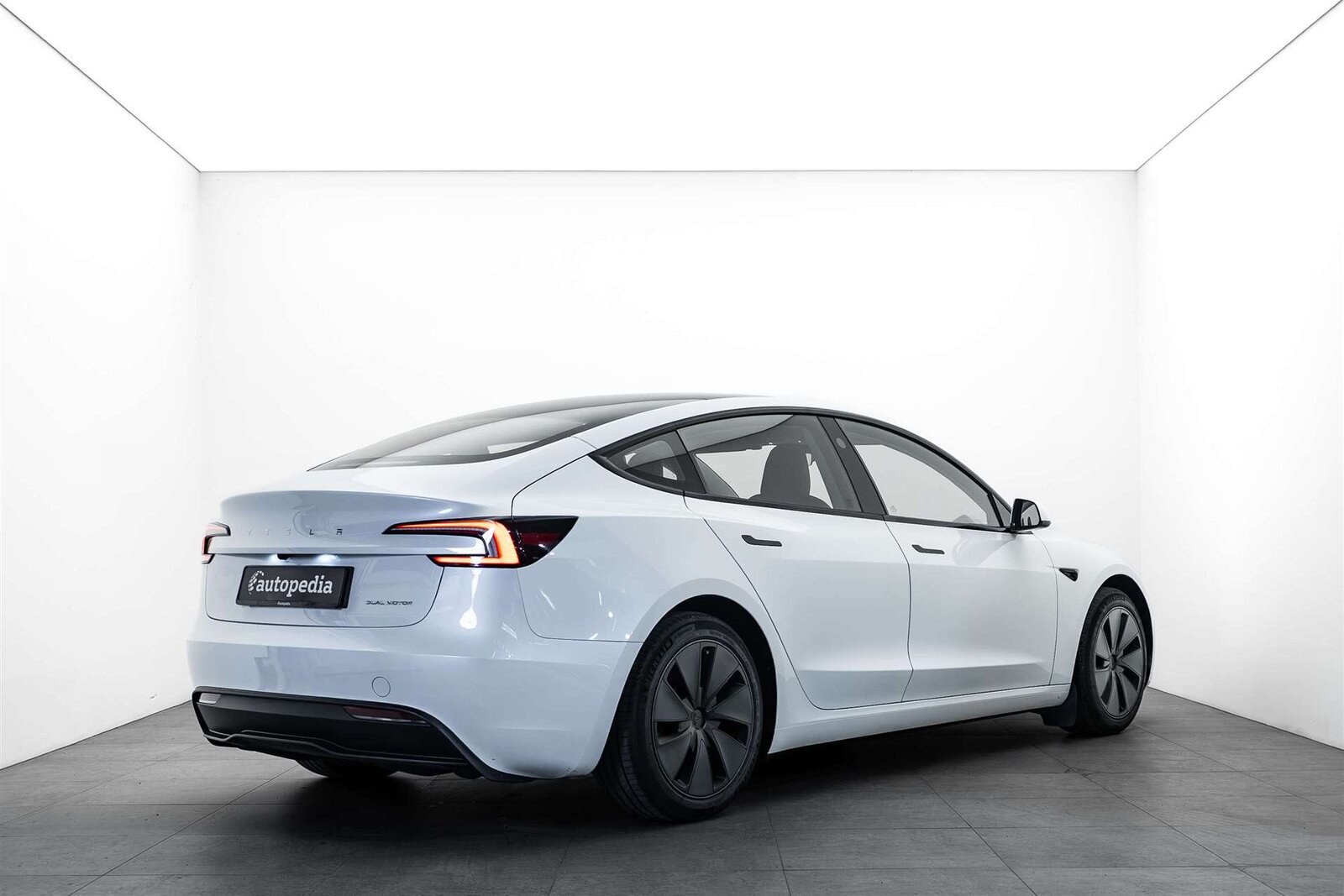 TESLA Model 3 NEW Long Range Dual Motor AWD, Elettrica, Occasioni / Usate, Automatico - 3