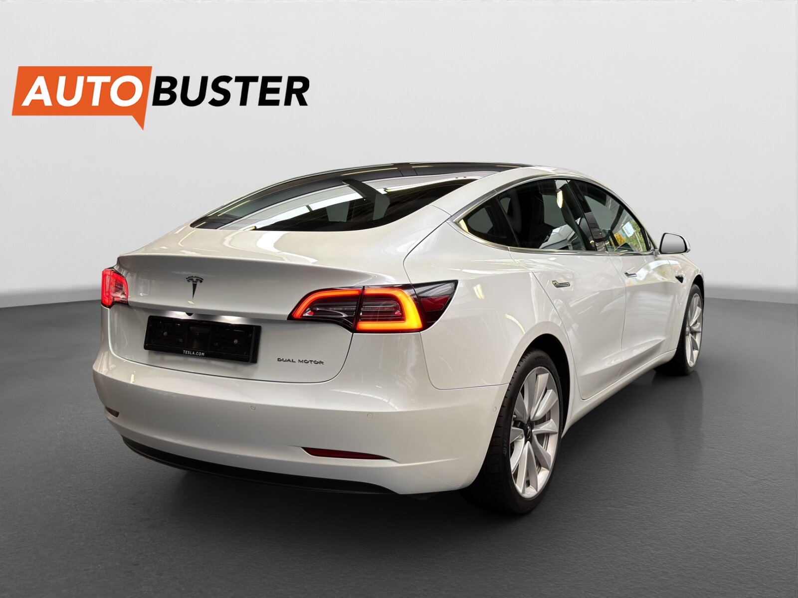 TESLA Model 3 Long Range Dual Motor AWD, Electric, Second hand / Used, Automatic - 5