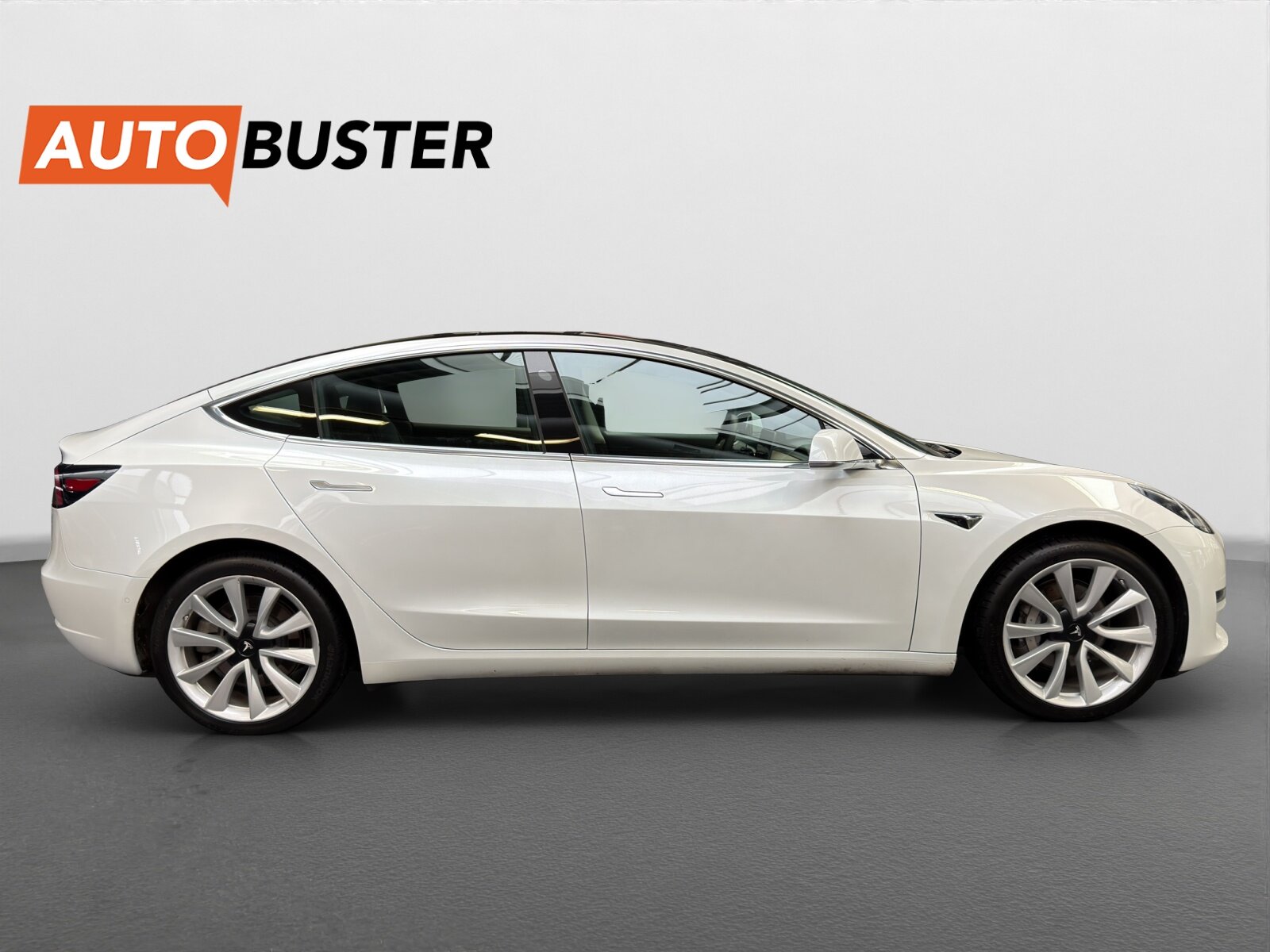TESLA Model 3 Long Range Dual Motor AWD, Electric, Second hand / Used, Automatic - 6
