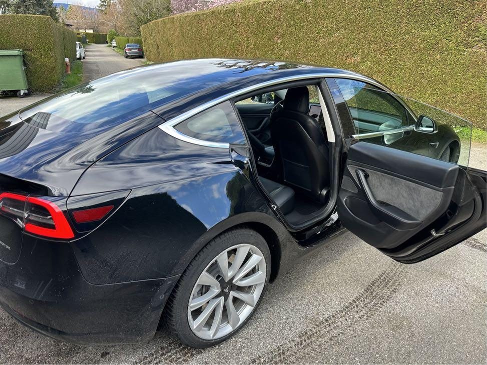 TESLA MODEL 3 Long, Elektro, Occasion / Gebraucht, Automatik - 7