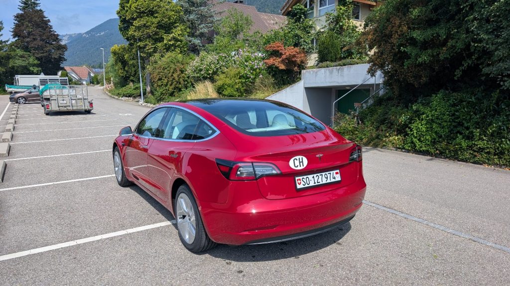 TESLA MODEL 3 Long Range D, Electric, Second hand / Used, Automatic - 2