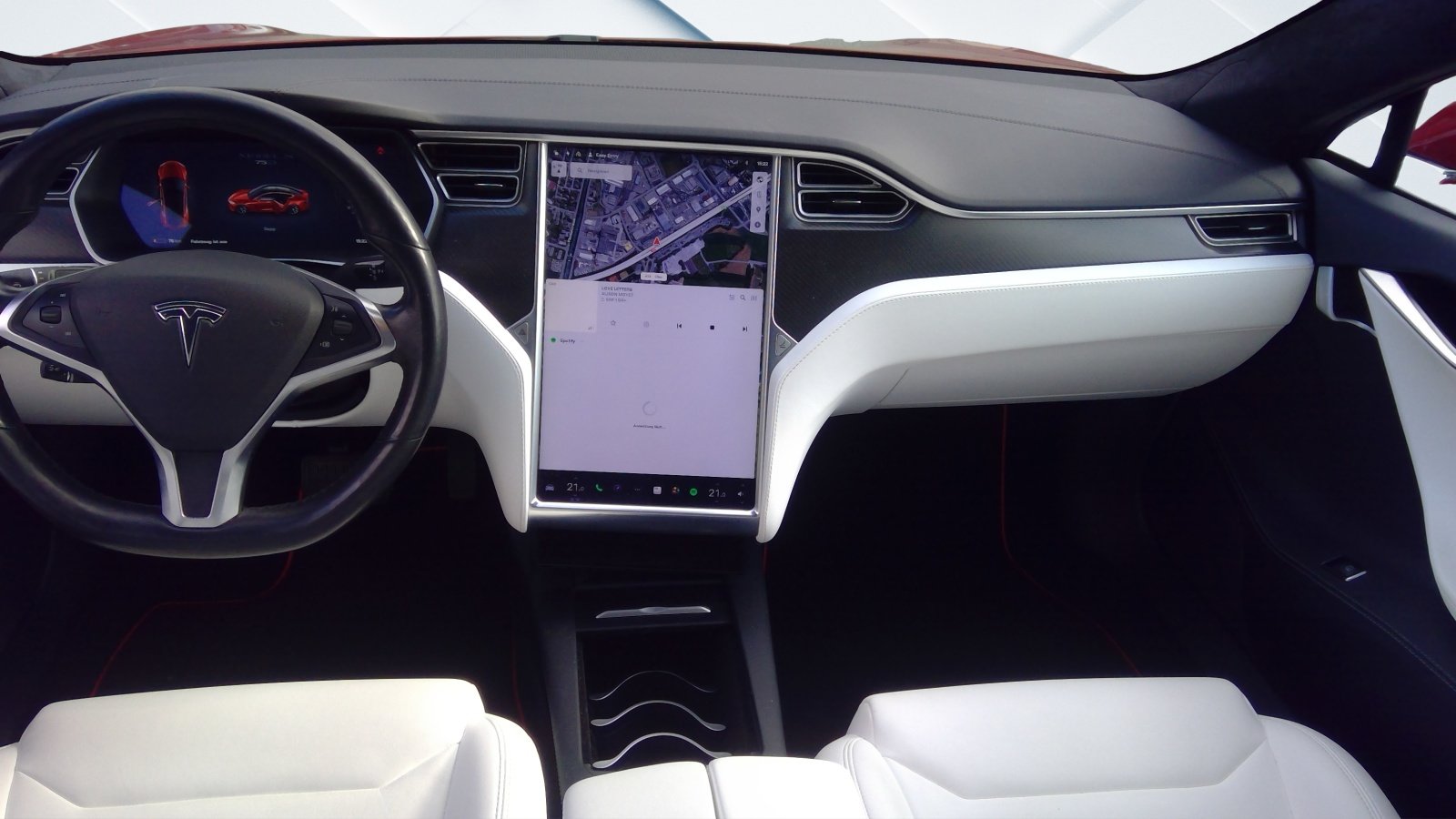 TESLA Model S 60 D, Électrique, Occasion / Utilisé, Automatique - 4