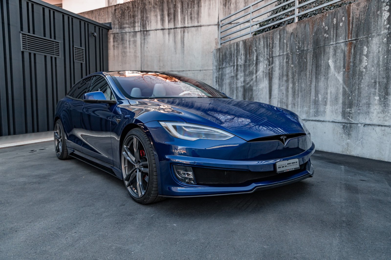 TESLA Model S 100 D Perf. Shootingbrake, Electric, Second hand / Used, Automatic - 3