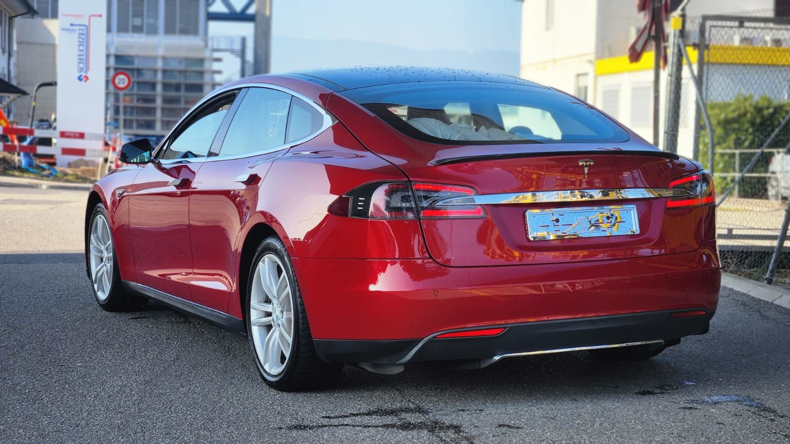 TESLA Model S 85 Signature Performance 85, Electric, Second hand / Used, Automatic - 6