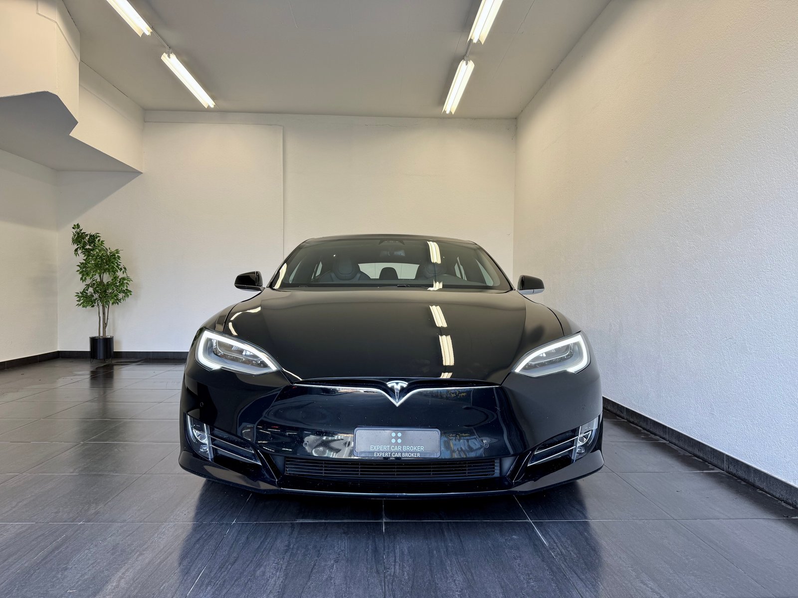 TESLA Model S 75 D, Electric, Second hand / Used, Automatic - 4
