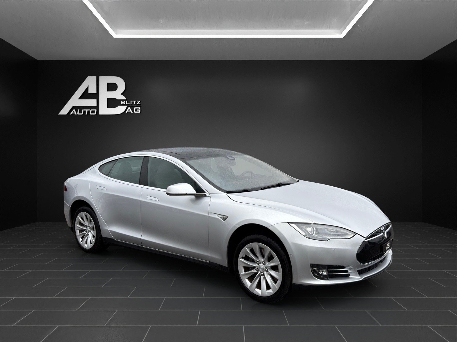 TESLA Model S 85 D 4x4 mit 525 PS, Électrique, Occasion / Utilisé, Automatique - 6