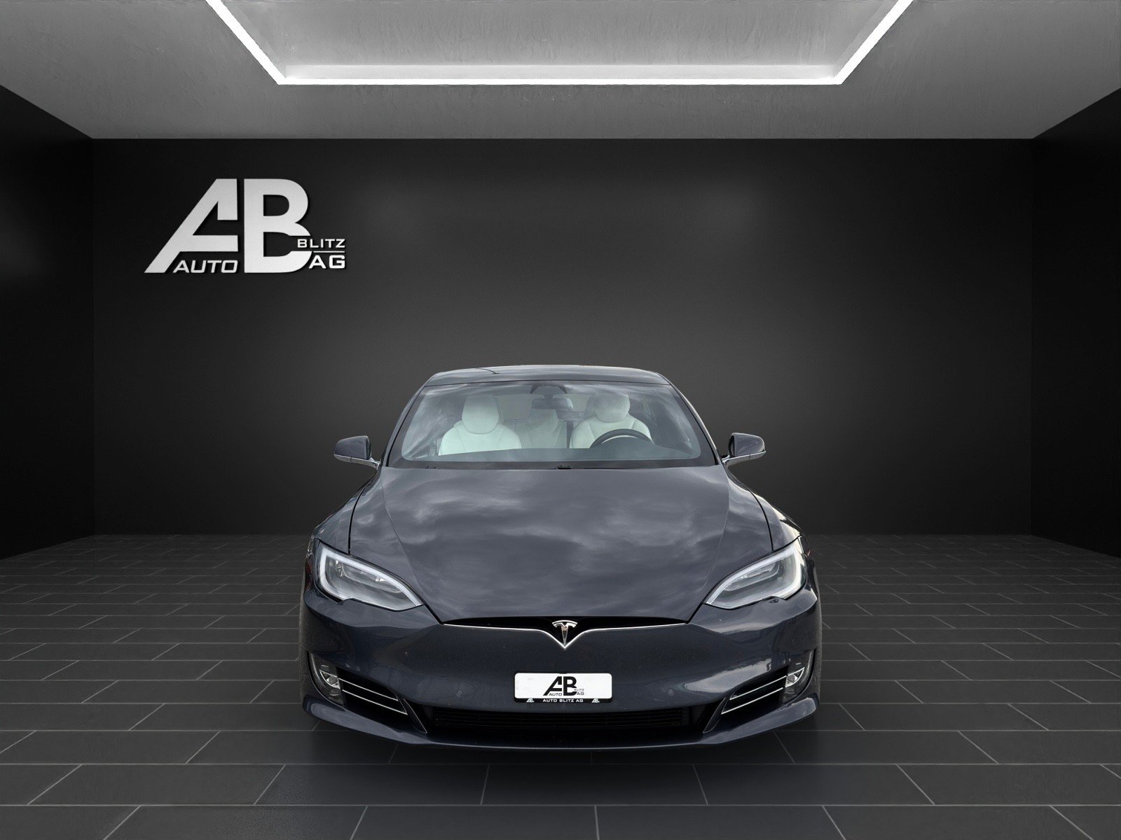 TESLA Model S 75 D 4x4 mit 525 PS