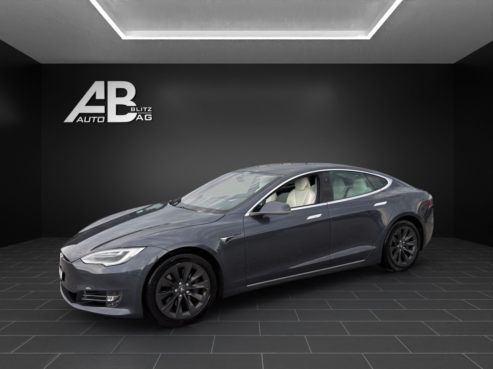 TESLA Model S 75 D 4x4 mit 525 PS, Électrique, Occasion / Utilisé, Automatique - 2