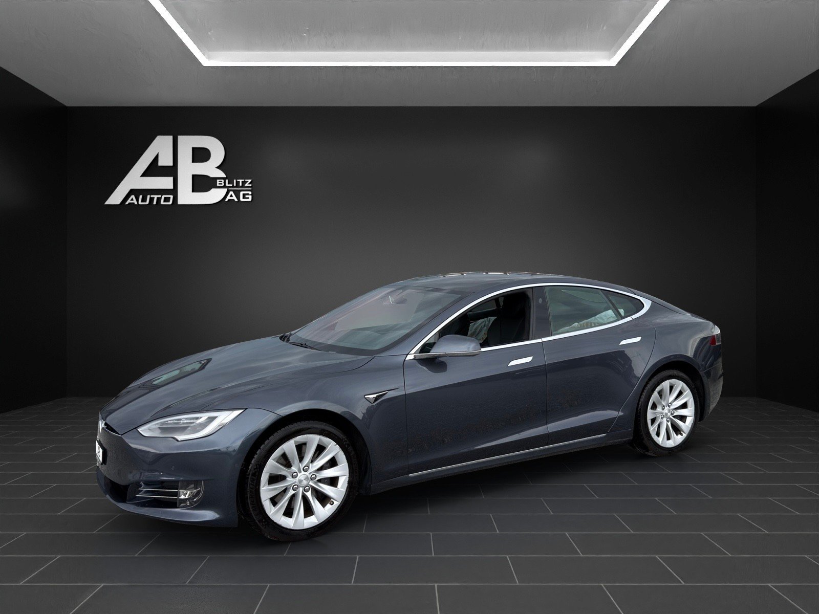 TESLA Model S 90 D 4x4 mit 525 PS, Électrique, Occasion / Utilisé, Automatique - 2