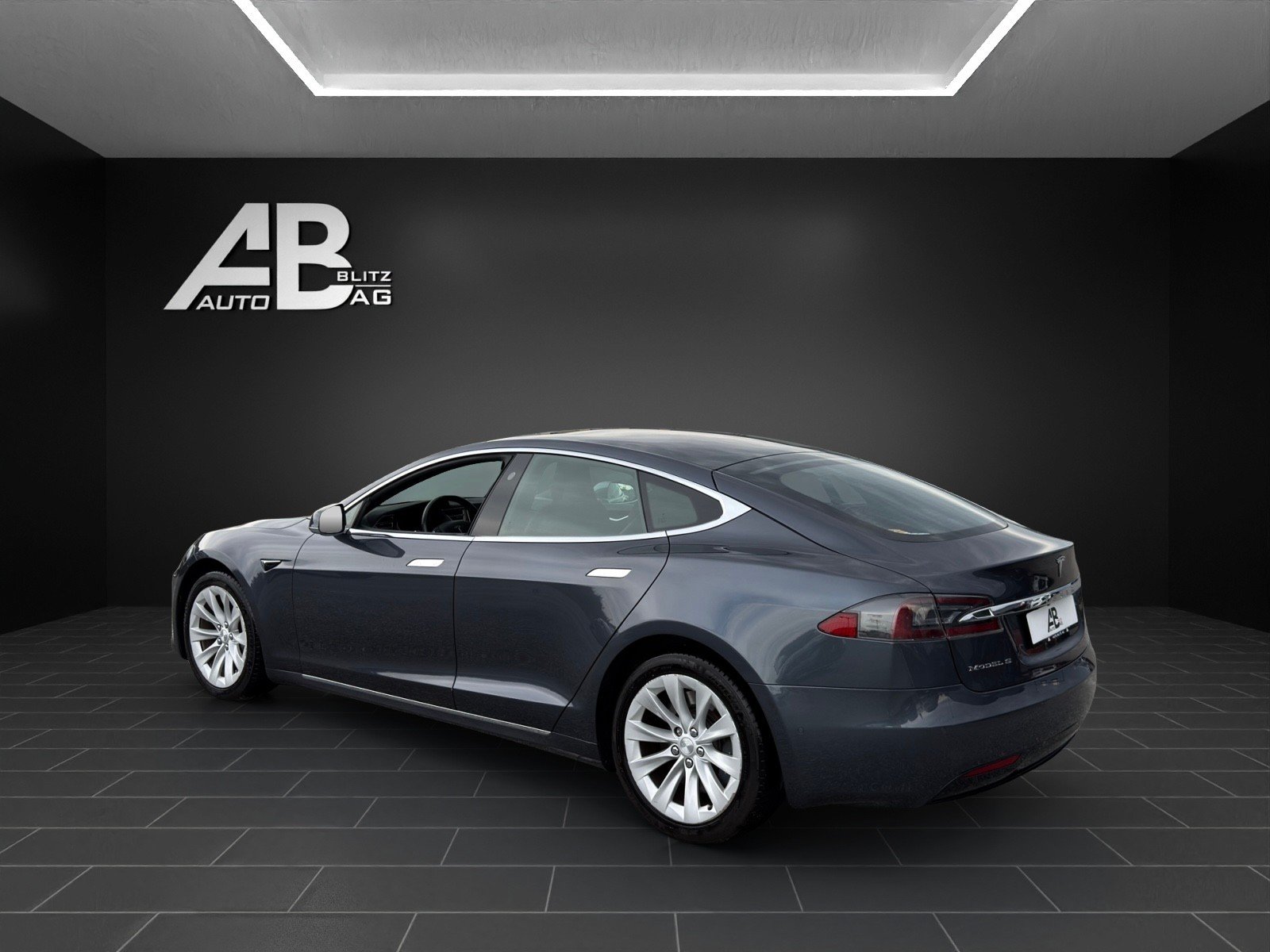 TESLA Model S 90 D 4x4 mit 525 PS, Électrique, Occasion / Utilisé, Automatique - 3