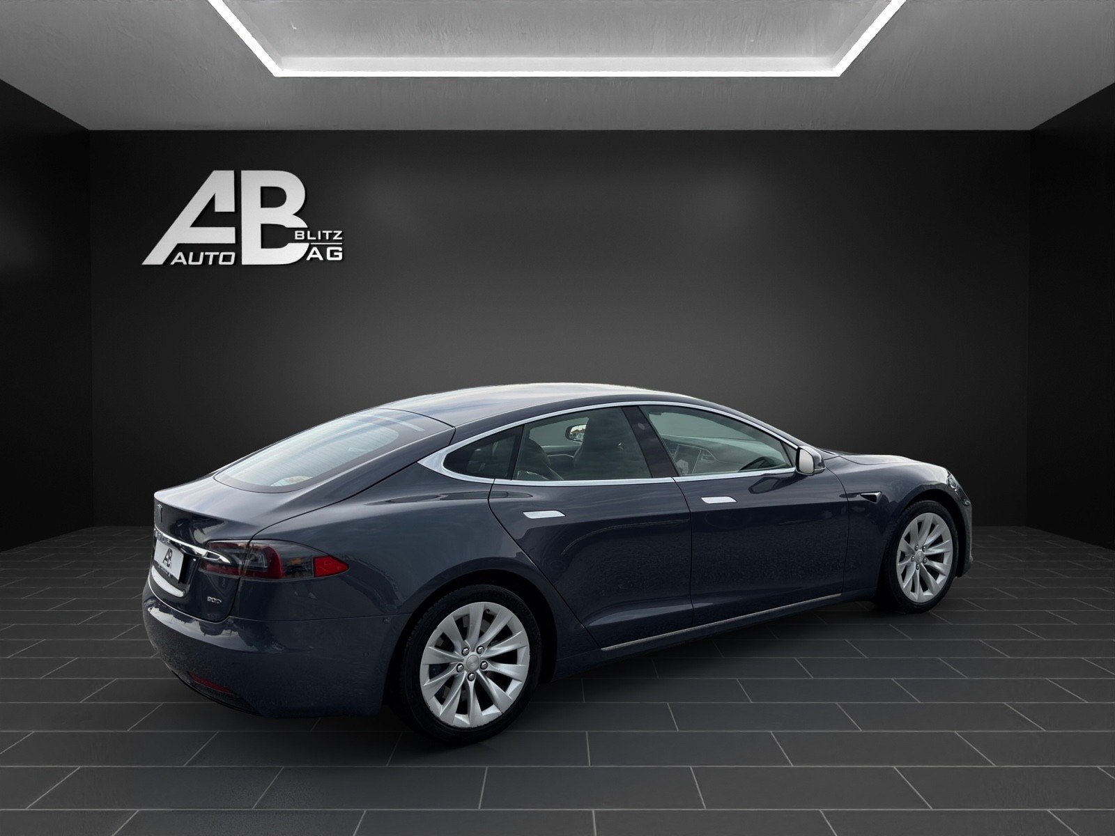 TESLA Model S 90 D 4x4 mit 525 PS, Électrique, Occasion / Utilisé, Automatique - 5