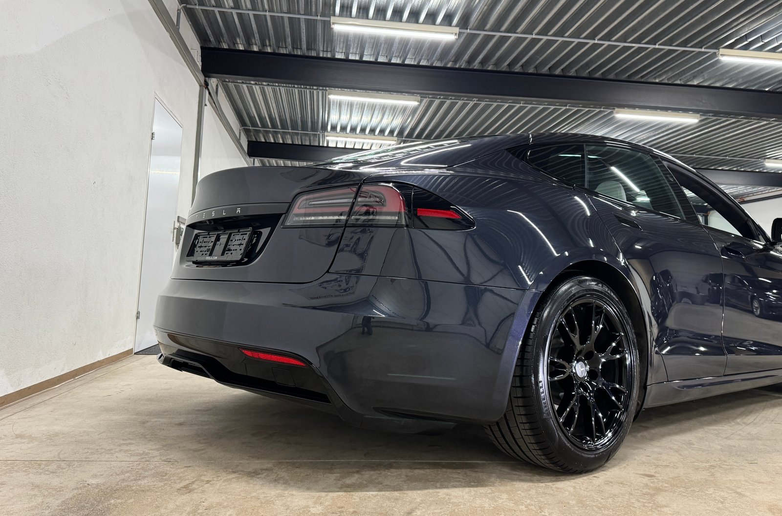 TESLA Model S 100 kWh Palladium Long Range // Autopilot 4 in, Elektro, Occasion / Gebraucht, Automatik - 6