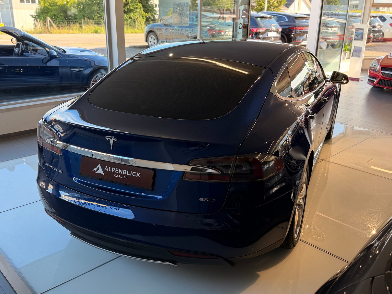 TESLA Model S 85 D, Elektro, Occasion / Gebraucht, Automatik - 7