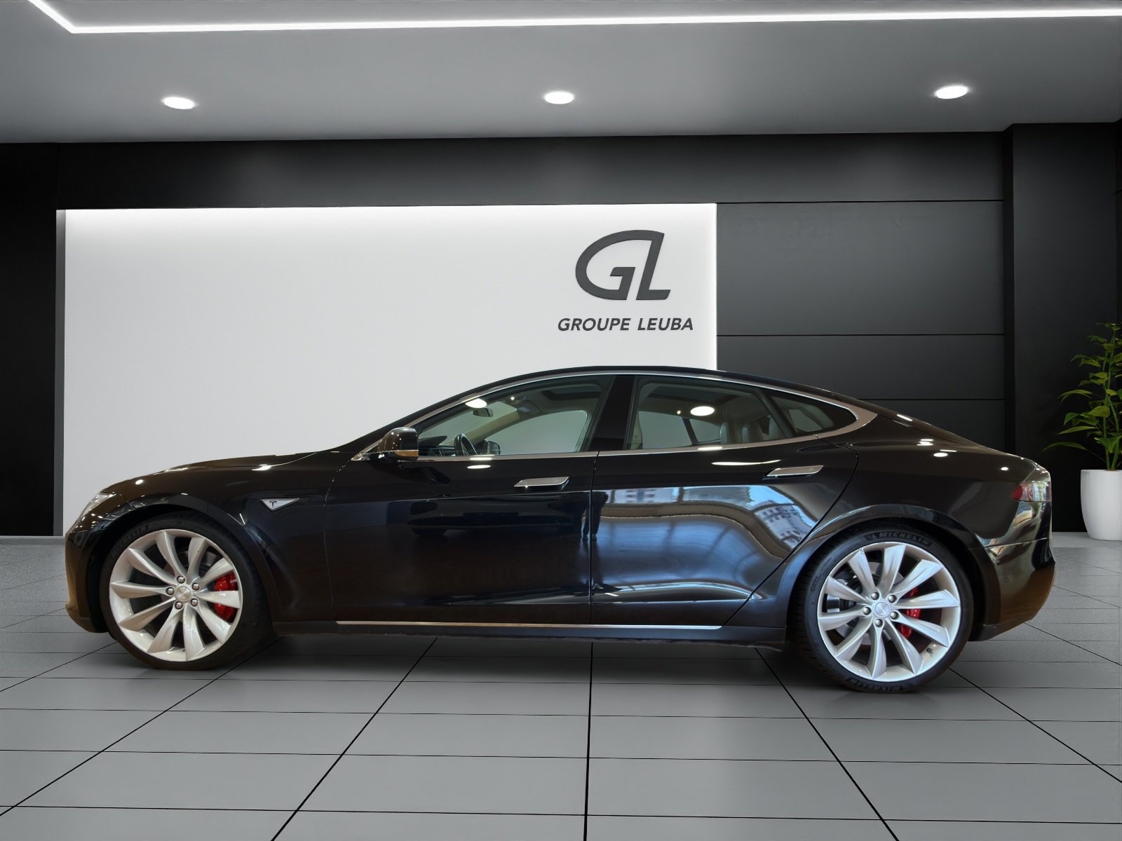TESLA Model S 85 D Performance, Electric, Second hand / Used, Automatic - 3