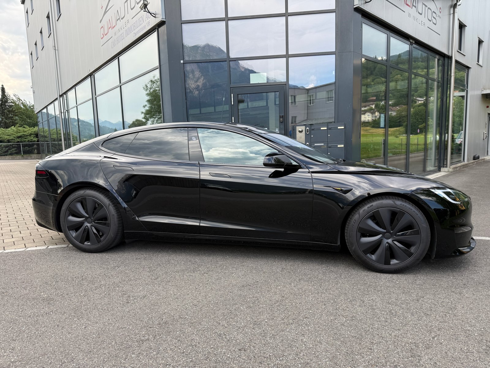 TESLA Model S Plaid HW4 Enhanced Autopilot A-Kupplung
