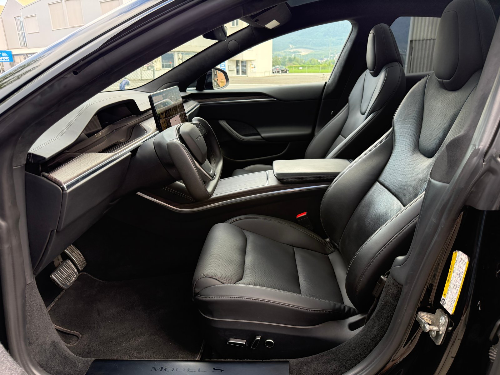 TESLA Model S Plaid HW4 Enhanced Autopilot A-Kupplung, Electric, Second hand / Used, Automatic - 7