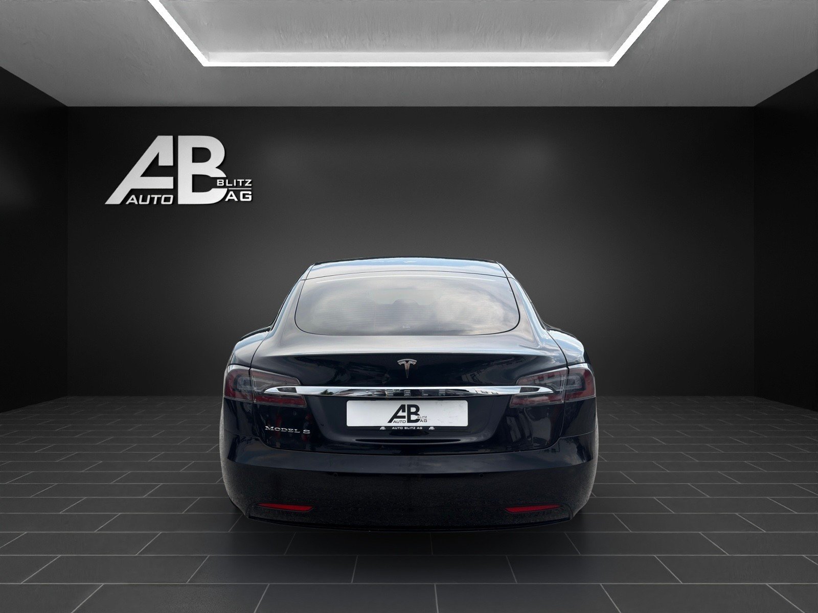 TESLA Model S 75 mit 388 PS, Électrique, Occasion / Utilisé, Automatique - 4