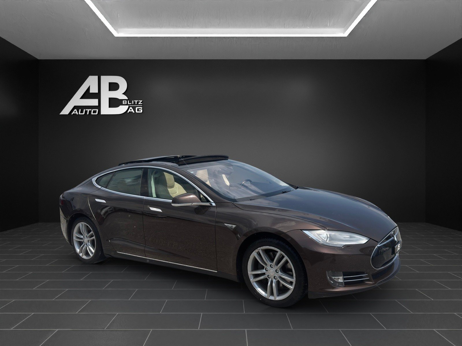 TESLA Model S 85 Performance mit 476 PS* Free Supercharching, Électrique, Occasion / Utilisé, Automatique - 6