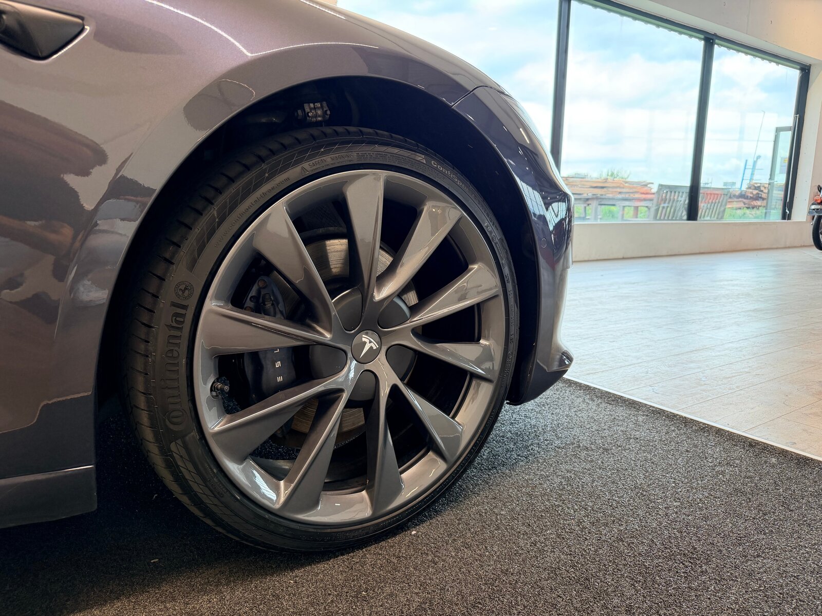 TESLA Model S Maximale-Reichweite *Raven*, Elektro, Occasion / Gebraucht, Automatik - 6
