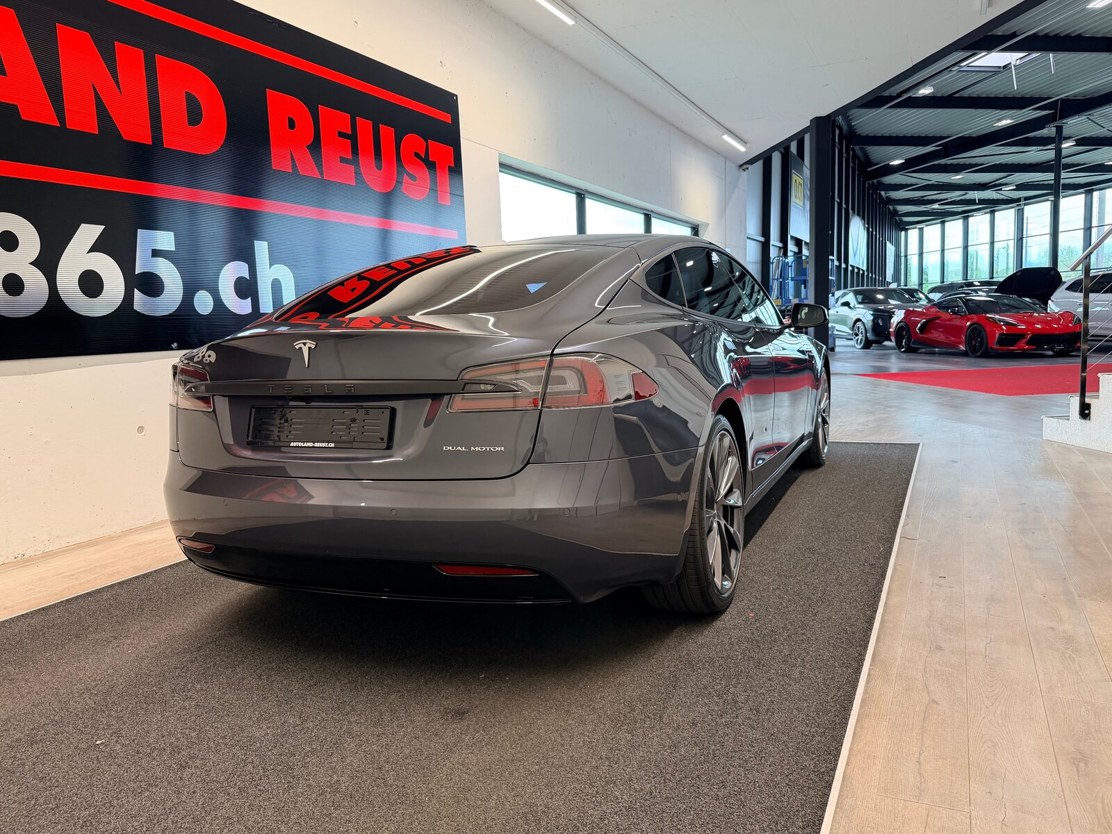 TESLA Model S Maximale-Reichweite *Raven*, Elektro, Occasion / Gebraucht, Automatik - 7