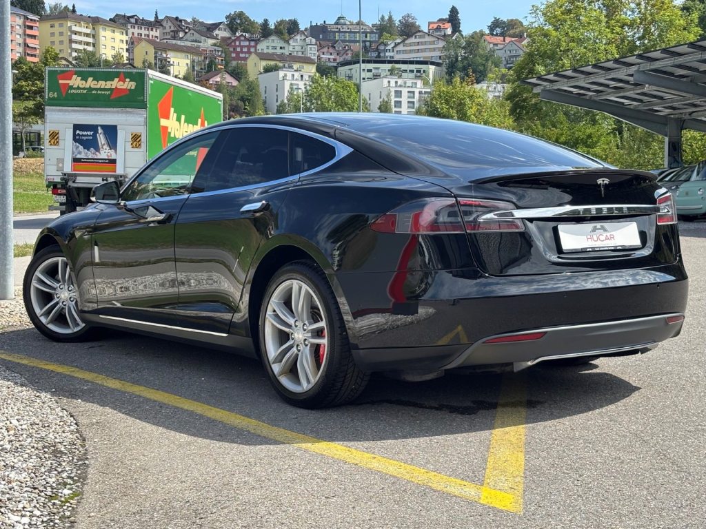 TESLA 85 Performance D AWD, Elektro, Occasion / Gebraucht, Automatik - 2