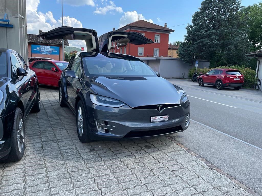 TESLA Model X 90 D, Elektro, Occasion / Gebraucht, Automatik - 4
