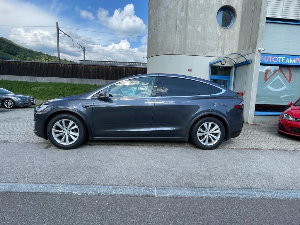 TESLA Model X 90 D, Elektro, Occasion / Gebraucht, Automatik - 5