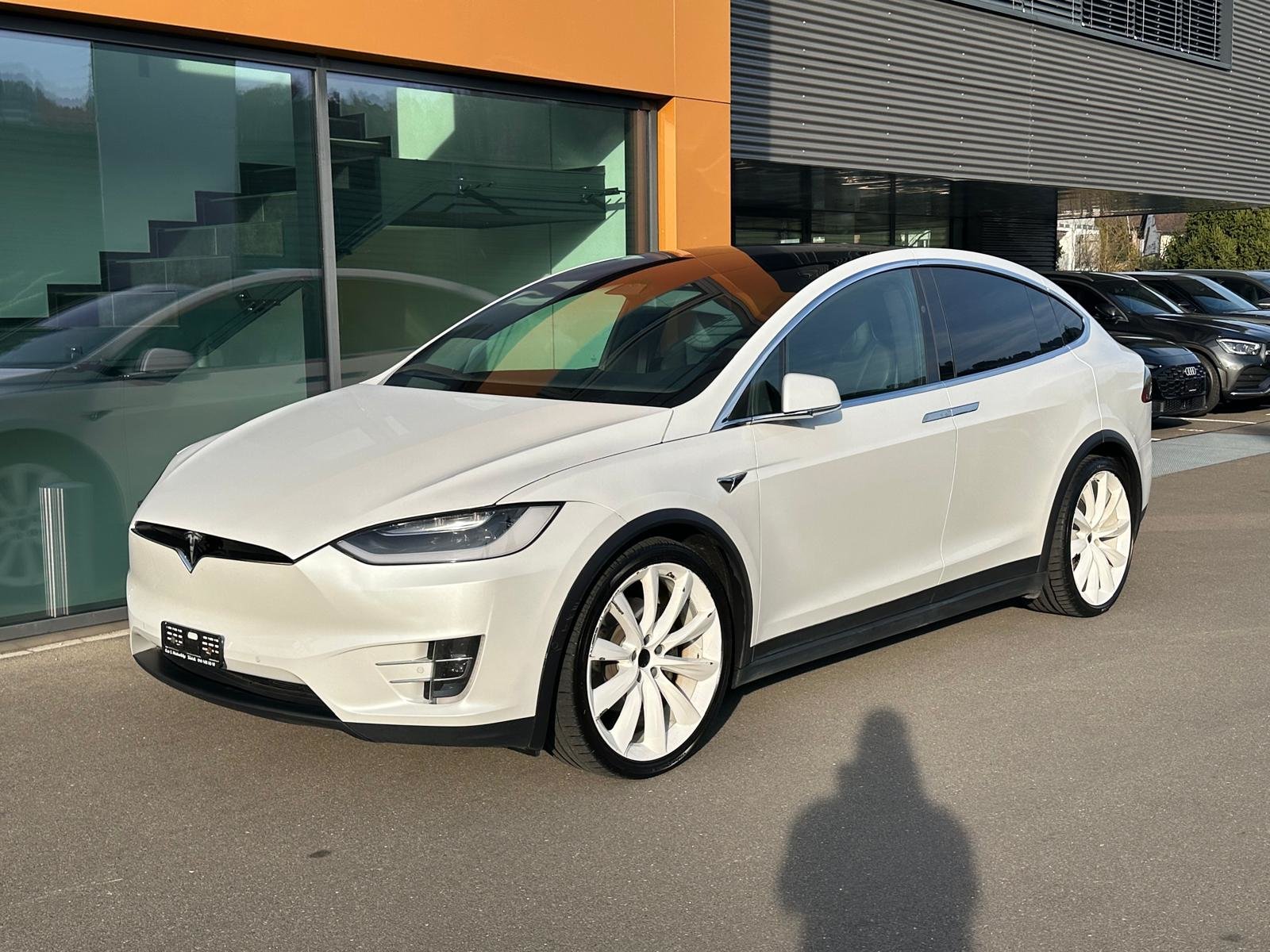 TESLA Model X 90 D / Im Kundenauftrag zu verkaufen, Elektro, Occasion / Gebraucht, Automatik - 2