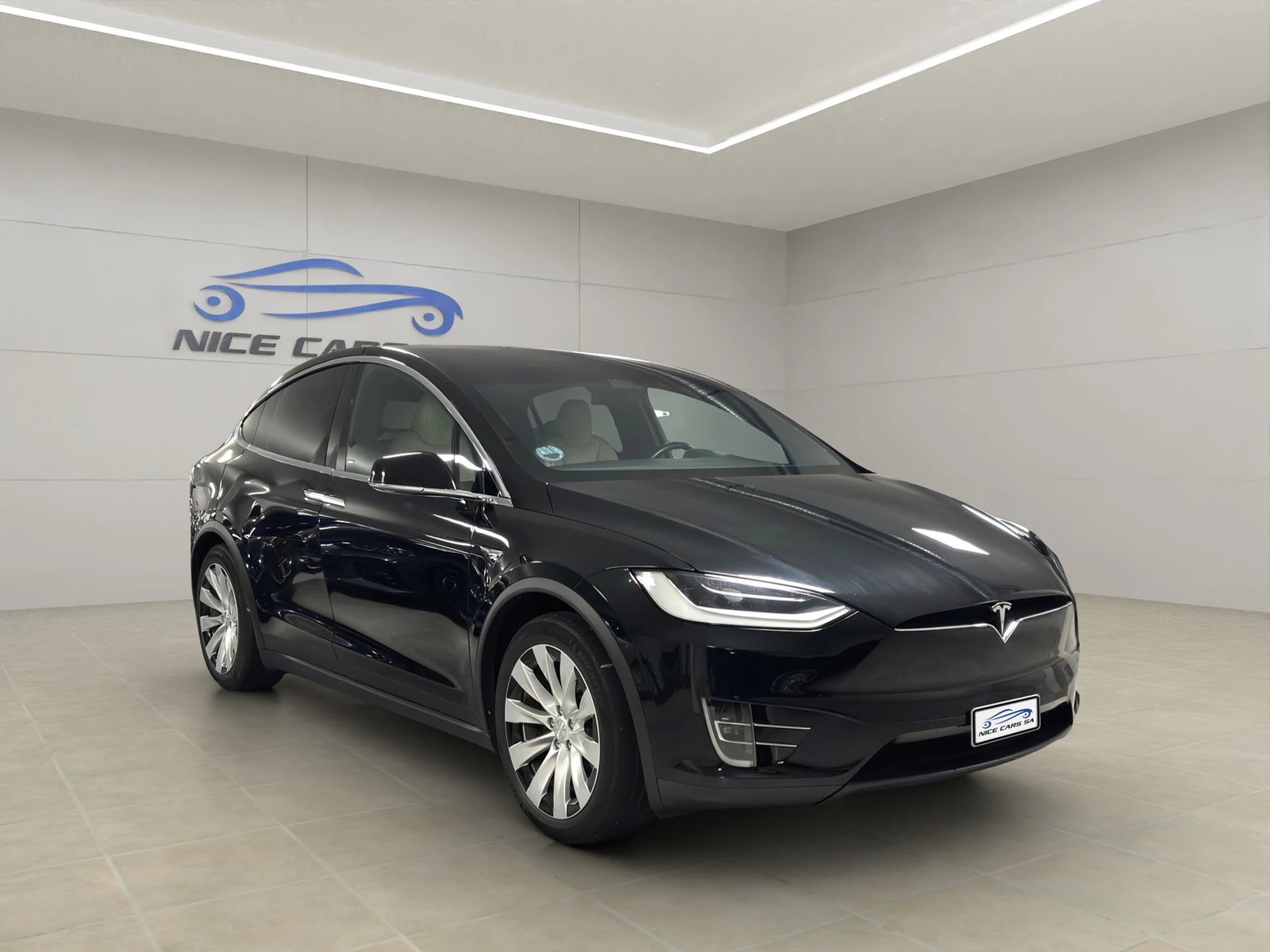 TESLA Model X Maximale-Reichweite, Électrique, Occasion / Utilisé, Automatique - 2