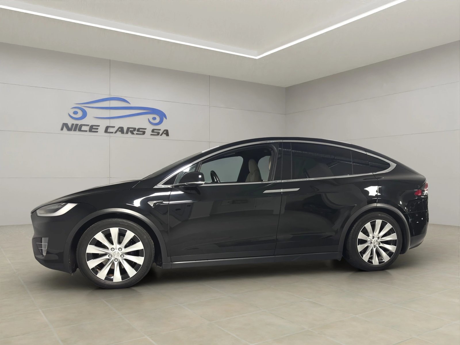 TESLA Model X Maximale-Reichweite, Électrique, Occasion / Utilisé, Automatique - 6