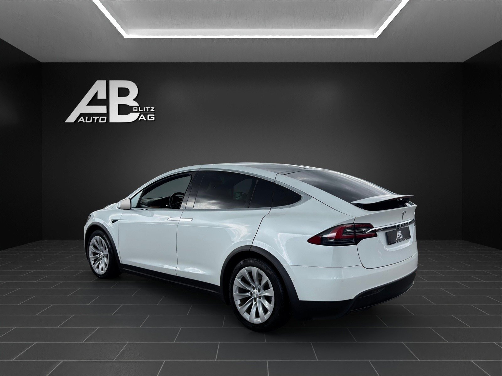 TESLA Model X Maximale-Reichweite mit 562 PS und revidierter, Elettrica, Occasioni / Usate, Automatico - 3