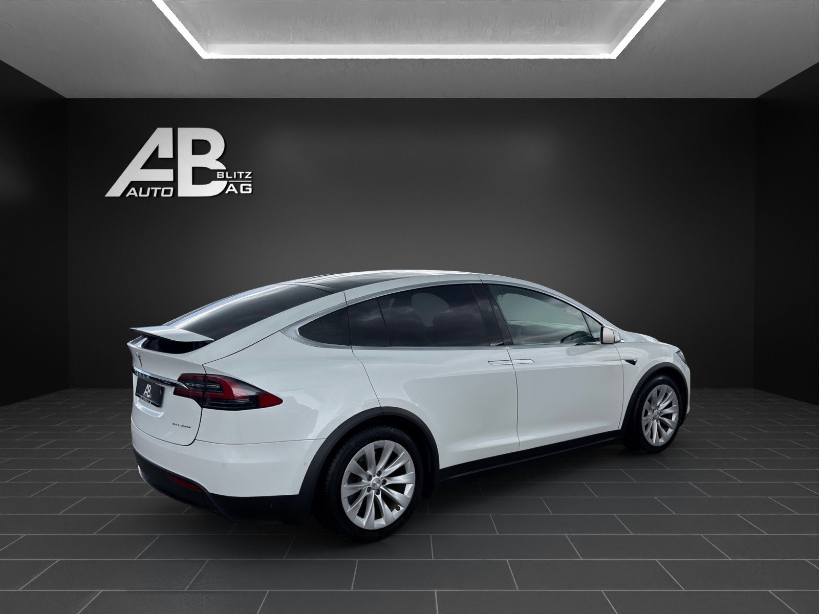 TESLA Model X Maximale-Reichweite mit 562 PS und revidierter, Elettrica, Occasioni / Usate, Automatico - 5